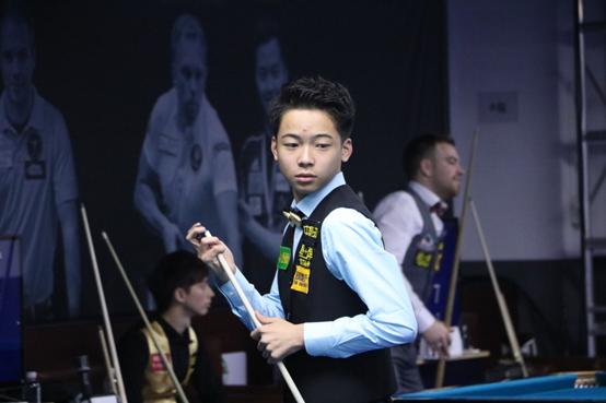 云击溃对手 云击溃对手