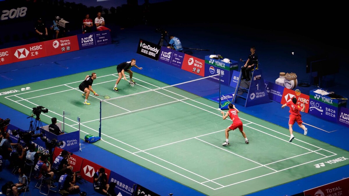 这个球几乎 这个球几乎