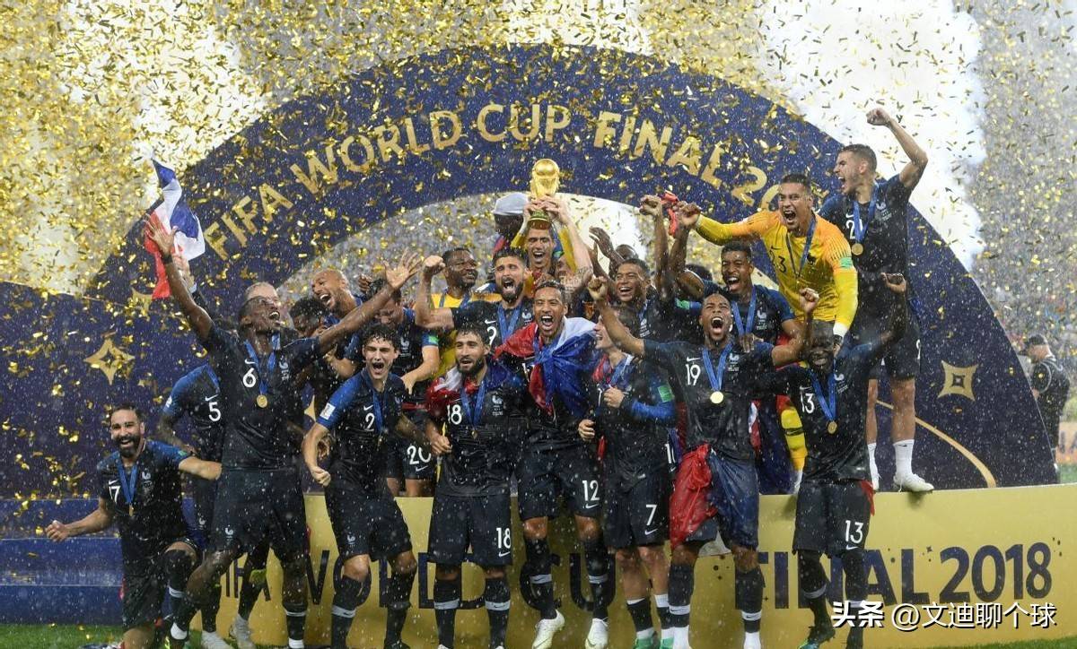 相比之下 相比之下