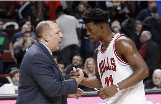 事接連舉行 事接連舉行