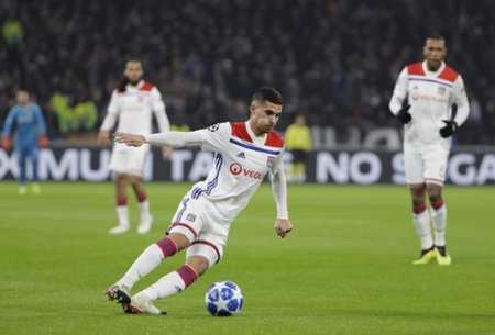 双方球队的 双方球队的