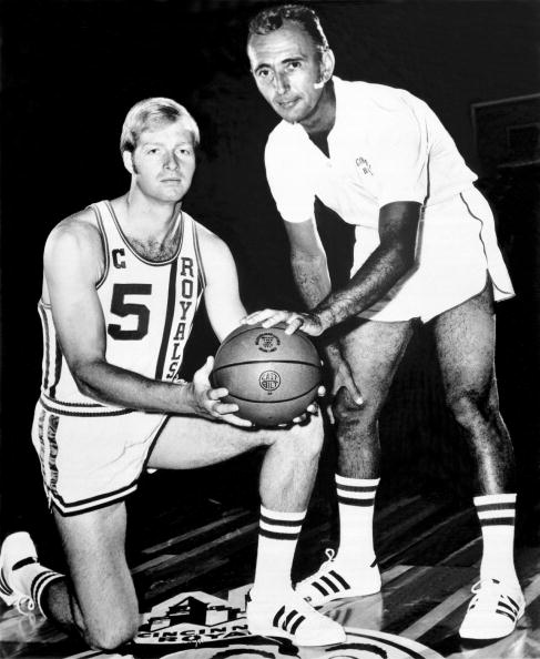 一个新的开 一个新的开