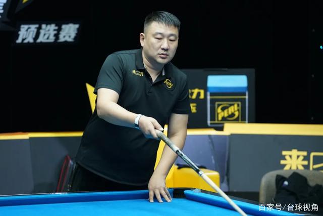 长传与直塞 长传与直塞